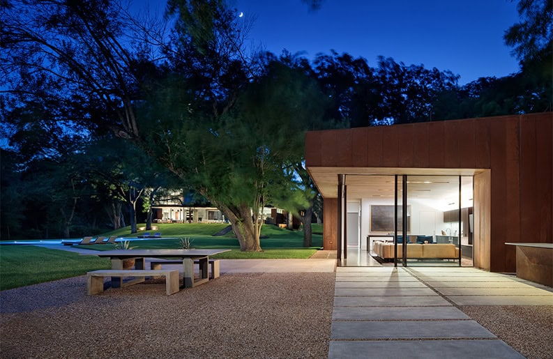 Cabaña y muelle River Hills by Miró Rivera Architects