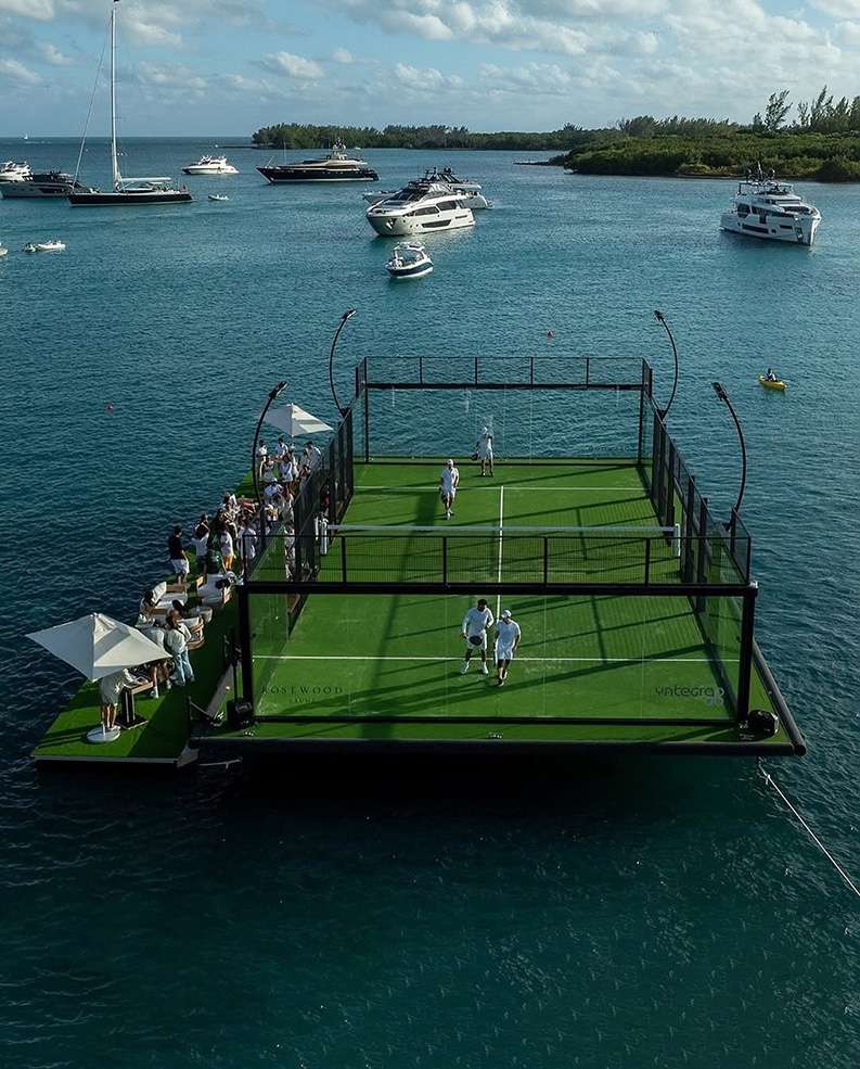 Cancha de pádel flotante de Miami