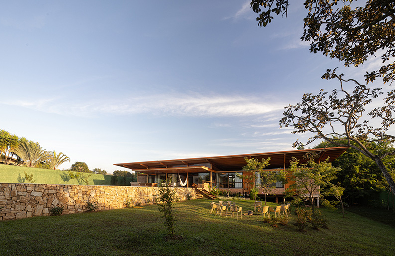 Casa Adriana by Fittipaldi Arquitetura