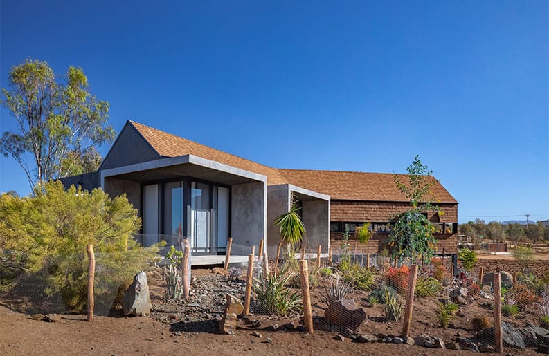 Casa Arroyo. Una vivienda que se ubica sobre una pendiente