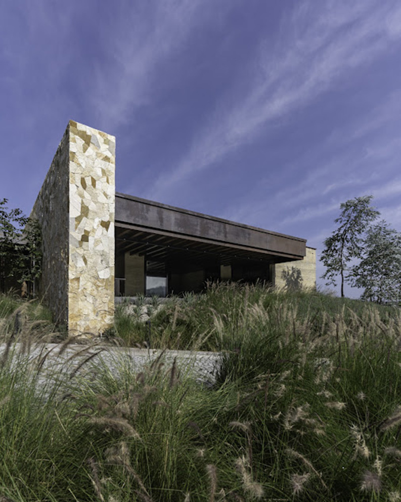 Casa Barranca Volcán by SANCHEZ MORONES ARQUITECTOS