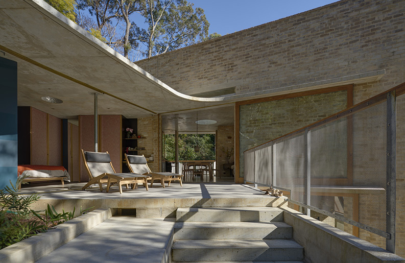 Casa Cabbage Tree by Peter Stutchbury Architecture