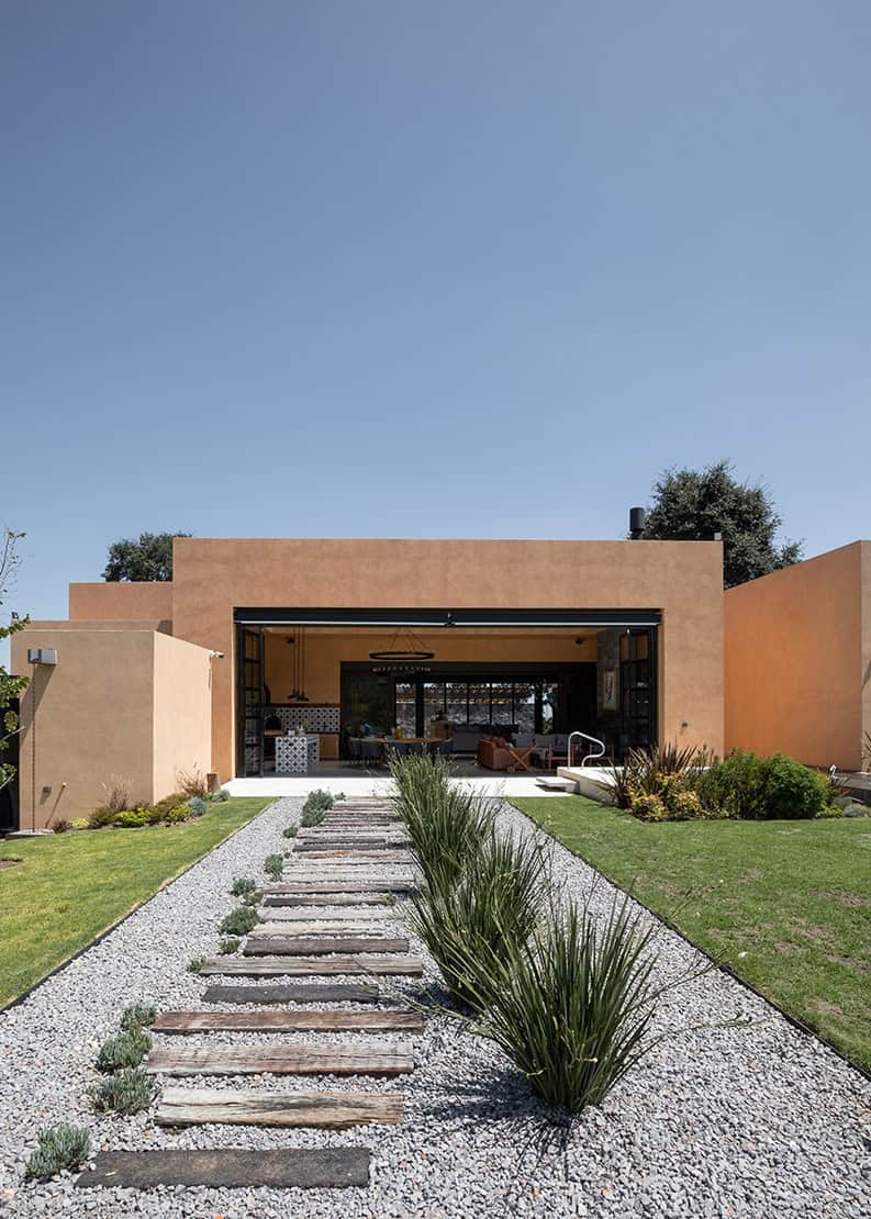 Casa Camilia by Dionne Arquitectos