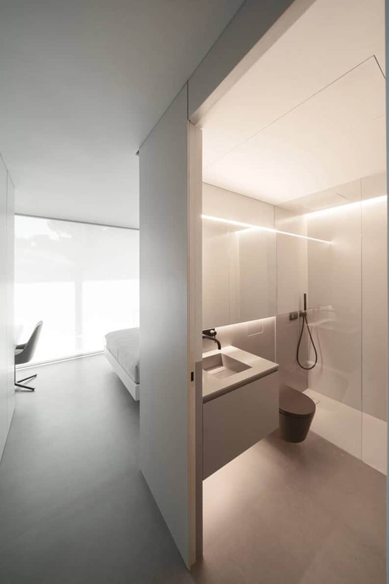 Casa Compluvium by Fran Silvestre Arquitectos