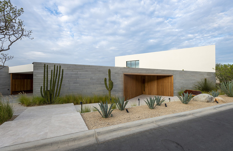 Casa IMA by Ezequiel Farca Studio