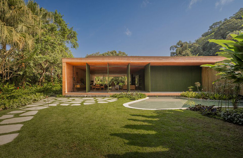 Casa Laranjeiras by mf+arquitetos