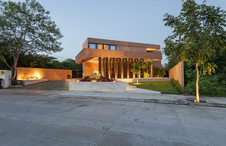 Casa PZ by FDZ.ARQ / Arquitectura Individual