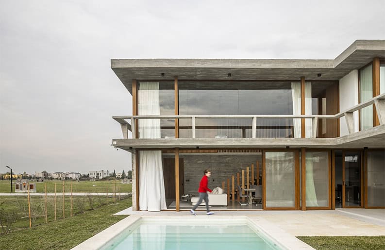 Casa Río by TIM ARQUITECTOS