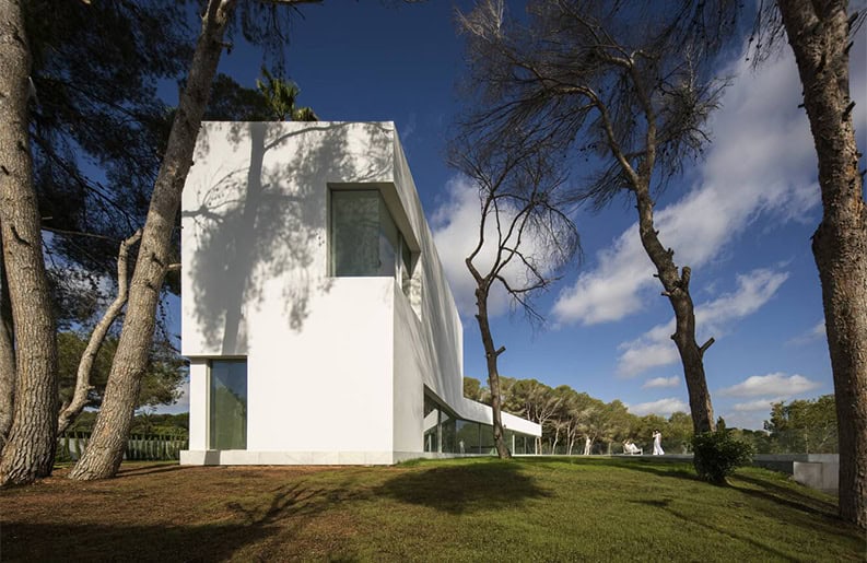 Casa Sabater by Fran Silvestre Arquitectos