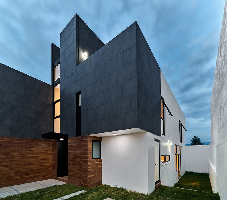 Casa V8 by Racma Arquitectura