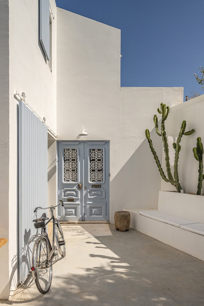 Casa en Cacela Velha. Una vivienda que se ubica en un terreno tradicional