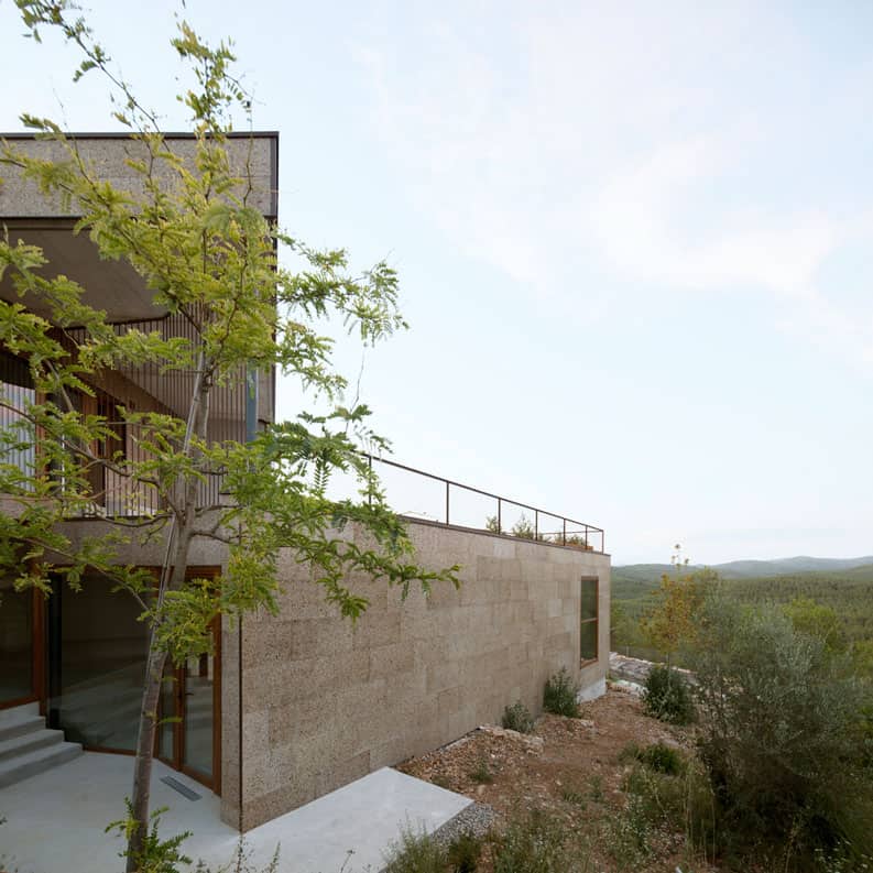 La Casa en el Bosque