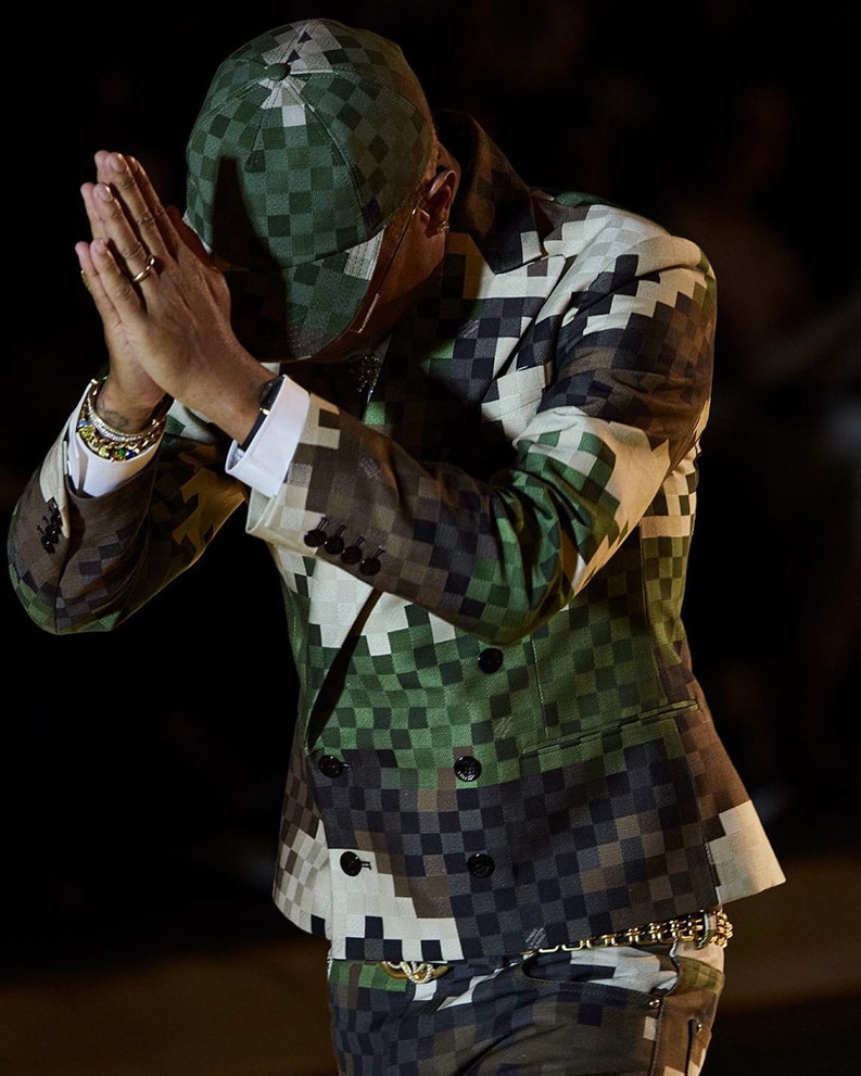 Pharrell Williams debutó como director creativo de Louis Vuitton